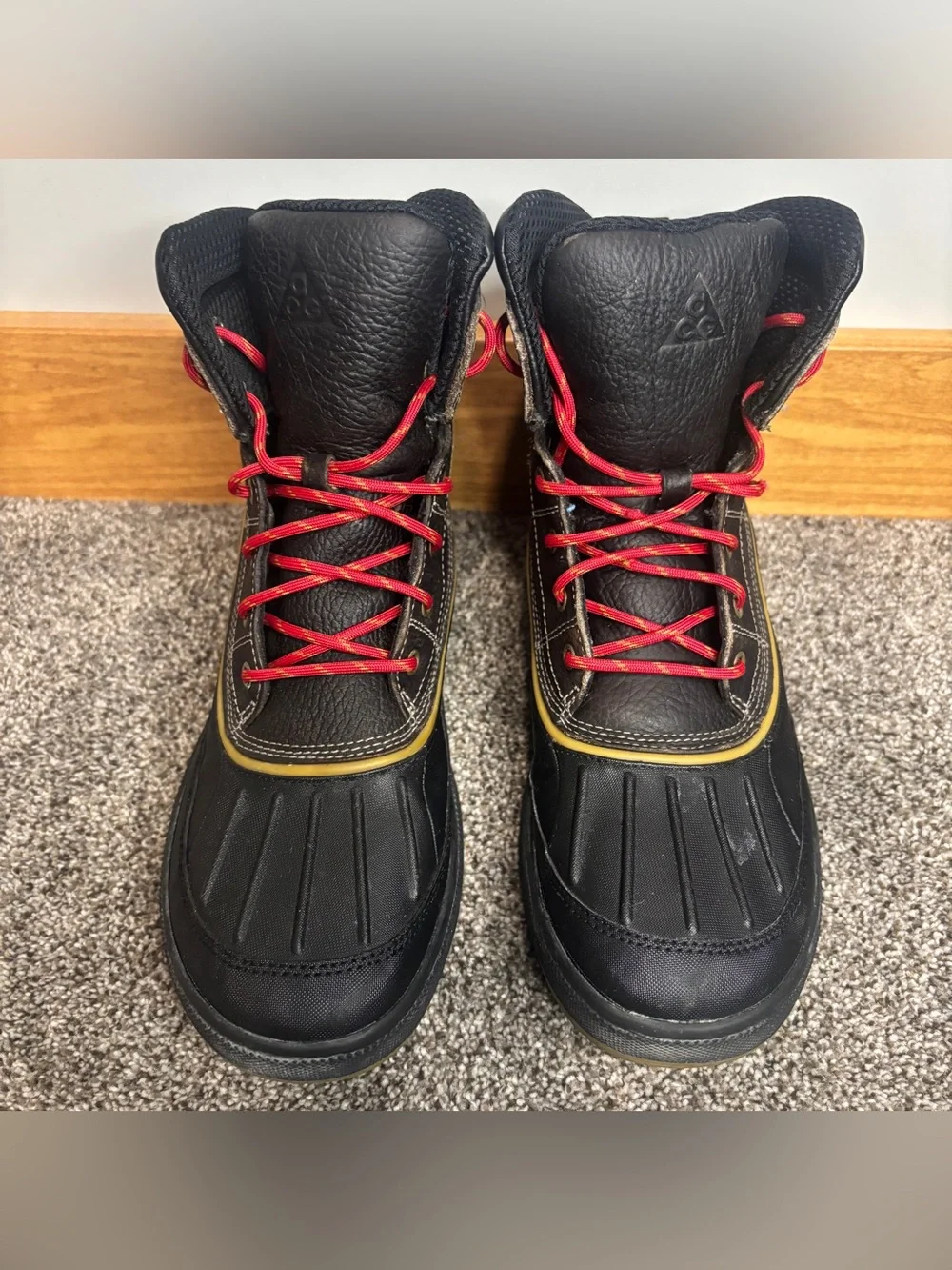 Nike Black ACG Woodside II Boot (2021) Size 9 Men's 525393-220